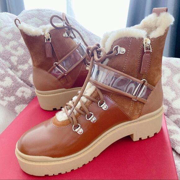 Valentino Garavani platform heel winter booties - Picture 9 of 13